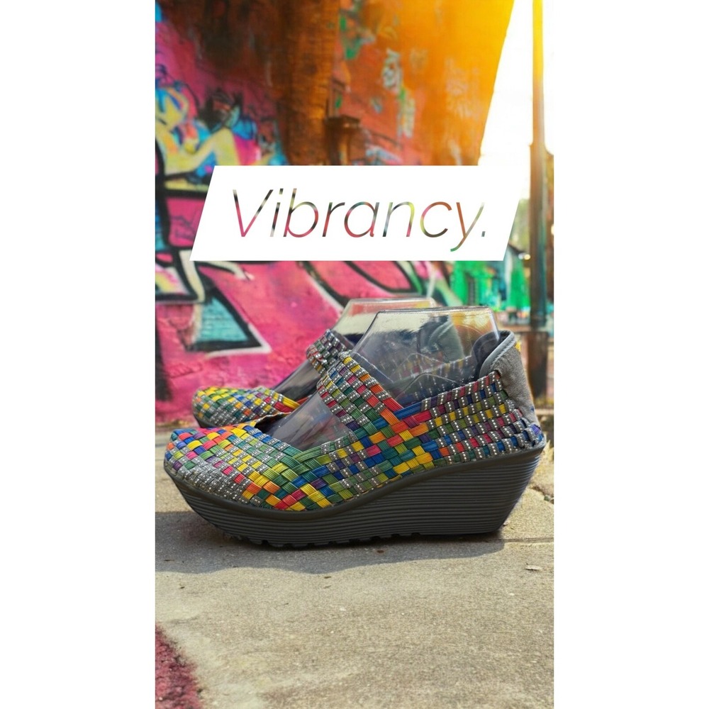 St. John's Bay Womens Karma‎ Multicolor Round Toe Wedge Heel Mary Jane Liknew8.5